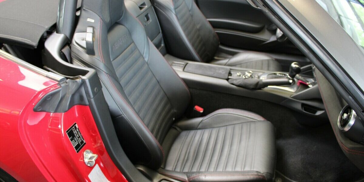 Abarth 124 Spider Serie 0 Turismo 1.4 MultiAir Turbo 70.944 km 23.980 &euro; Euskirchen 53881
