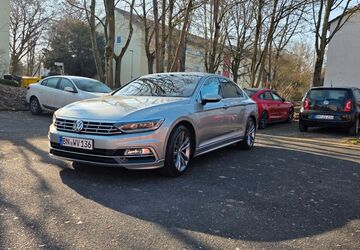 VW Passat 146.000 km 14.800 &euro; Bonn 53123