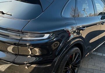 Porsche Cayenne 21.000 km 95.999 &euro; Bonn 53123