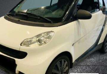 Smart forTwo 66.000 km 6.999 &euro; Troisdorf 53842