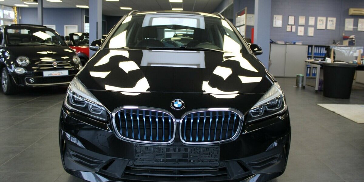 BMW 225 xe iPerformance Active Tourer Advantage - 8-Fa 99.262 km 14.980 &euro; Euskirchen 53881