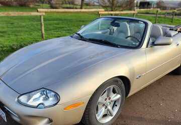 Jaguar XK8 159.000 km 13.950 &euro; Alfter 53347