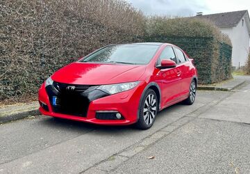 Honda Civic 108.077 km 10.900 &euro; Euskirchen 53881