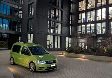 VW Caddy 18.000 km 51.999 &euro; Bonn 53229