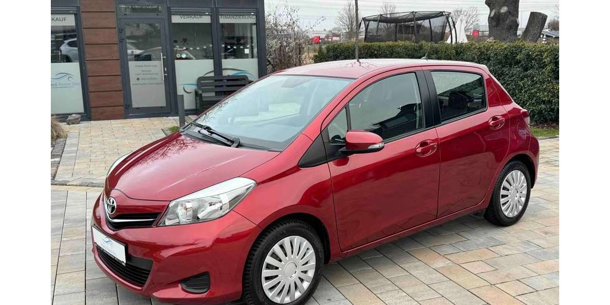 Toyota Yaris 36.850 km 11.780 &euro; Bornheim 53332