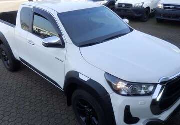 Toyota Hilux 51.620 km 44.450 &euro; Bergisch Gladbach 51469