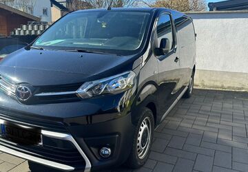 Toyota Proace (Verso) 131.000 km 14.900 &euro; Meckenheim 53340