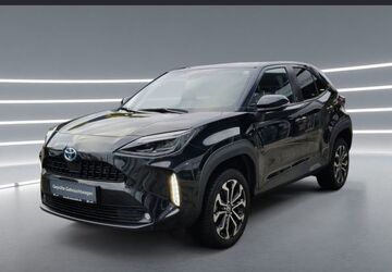 Toyota Yaris Cross 23.805 km 26.990 &euro; Bonn 53119