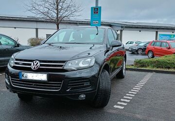 VW Touareg 298.556 km 13.200 &euro; Köln 50968