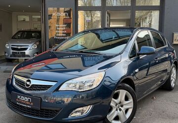 Opel Astra 57.000 km 7.999 &euro; Köln 51107