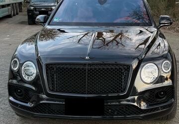Bentley Bentayga 135.400 km 84.999 &euro; Köln Buchheim 51061