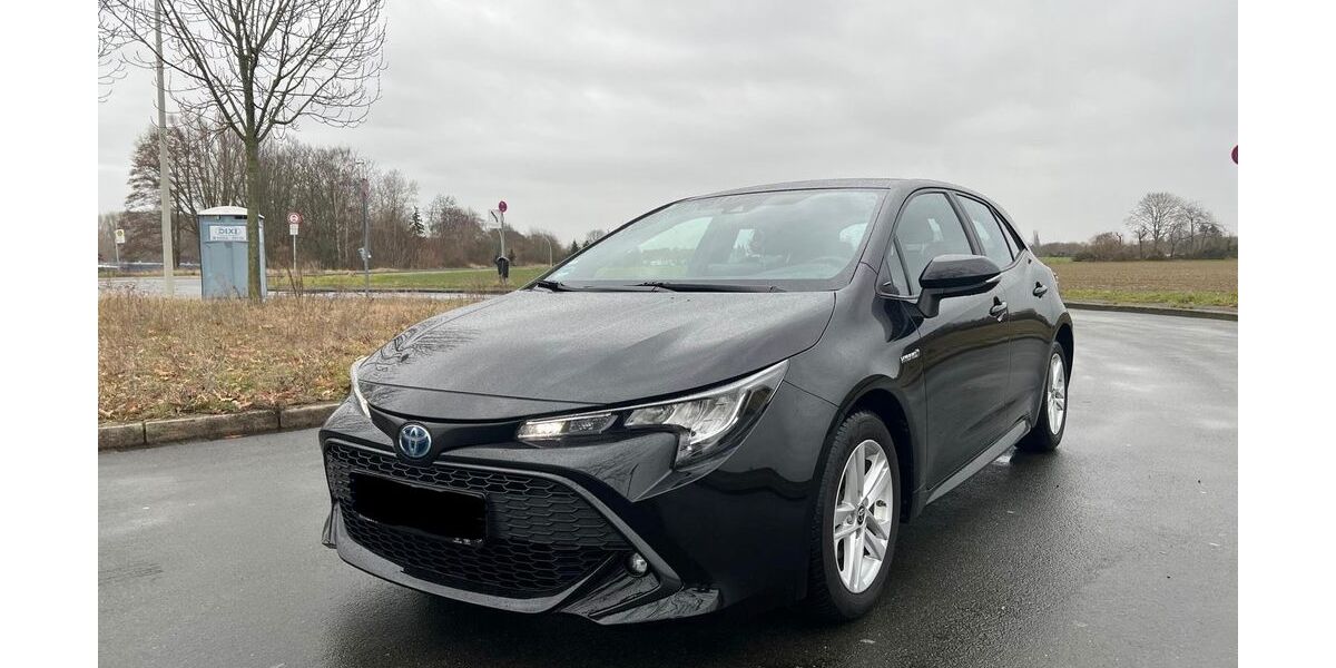 Toyota Corolla 89.800 km 18.690 &euro; Bonn 53119