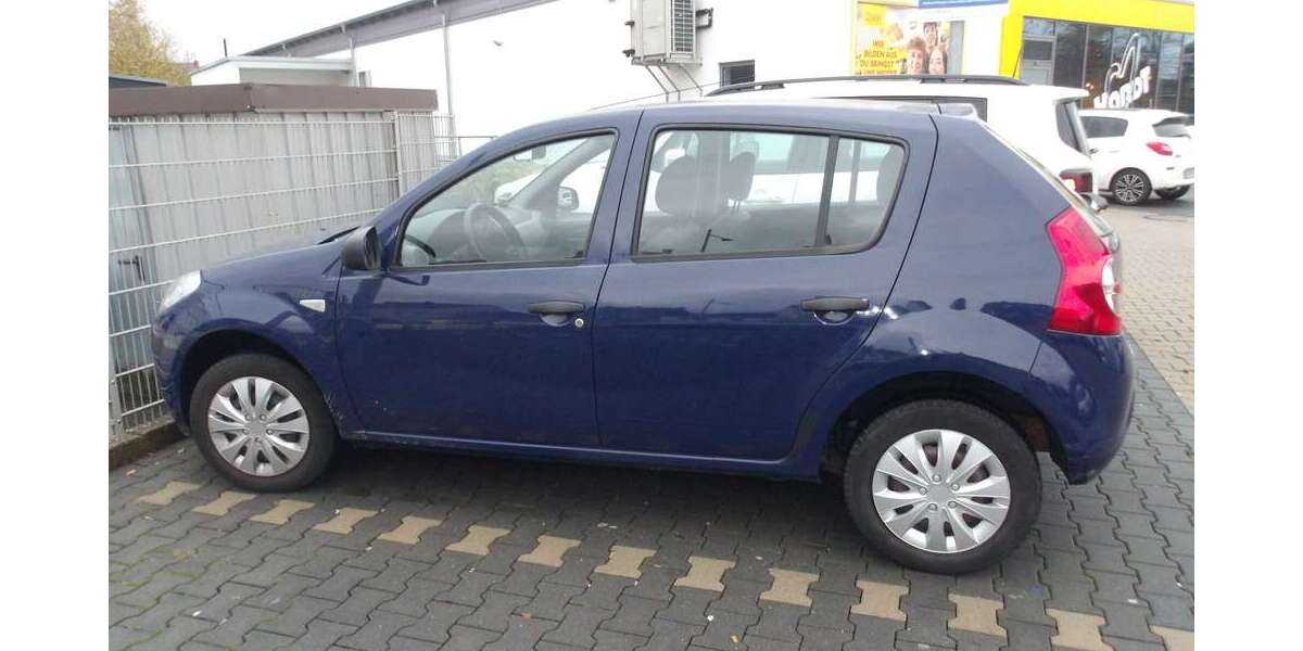 Dacia Sandero 149.000 km 2.650 &euro; Siegburg 53721