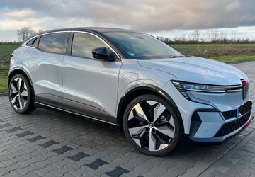 Renault Megane E-TECH 65.000 km 28.499 &euro; Königswinter 53639