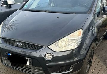 Ford S-Max 206.888 km 999 &euro; Meckenheim 53340