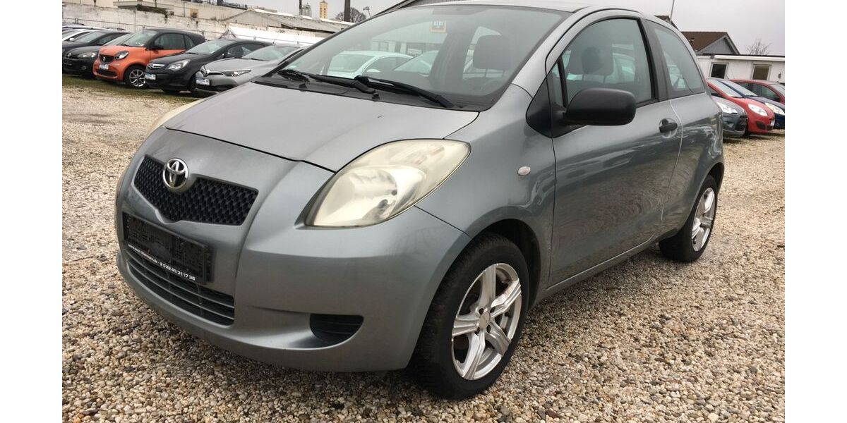 Toyota Yaris 260.000 km 1.999 &euro; Bonn 53227