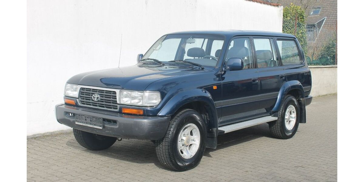 Toyota Land Cruiser 149.000 km 55.900 &euro; Köln 50739