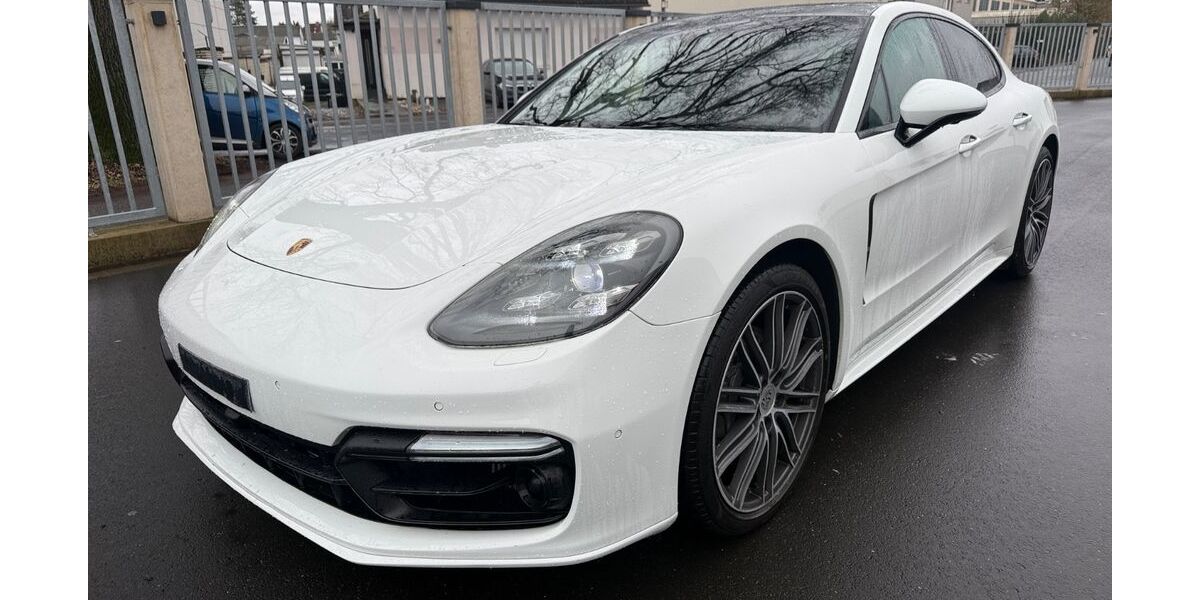 Porsche Panamera 165.000 km 48.900 &euro; Köln 51069