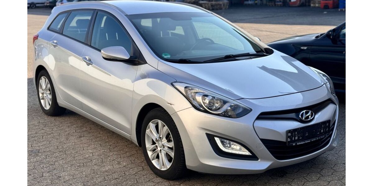 Hyundai i30 67.280 km 9.950 &euro; Bornheim 53332