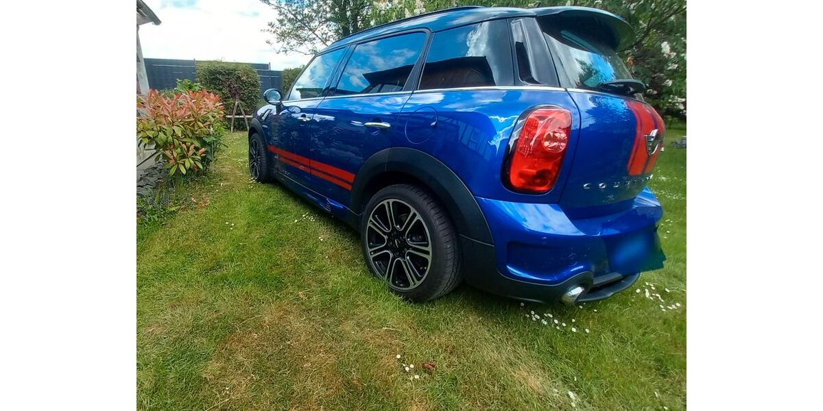 Mini Countryman S (Cooper) 85.000 km 15.300 &euro; Bonn 53179