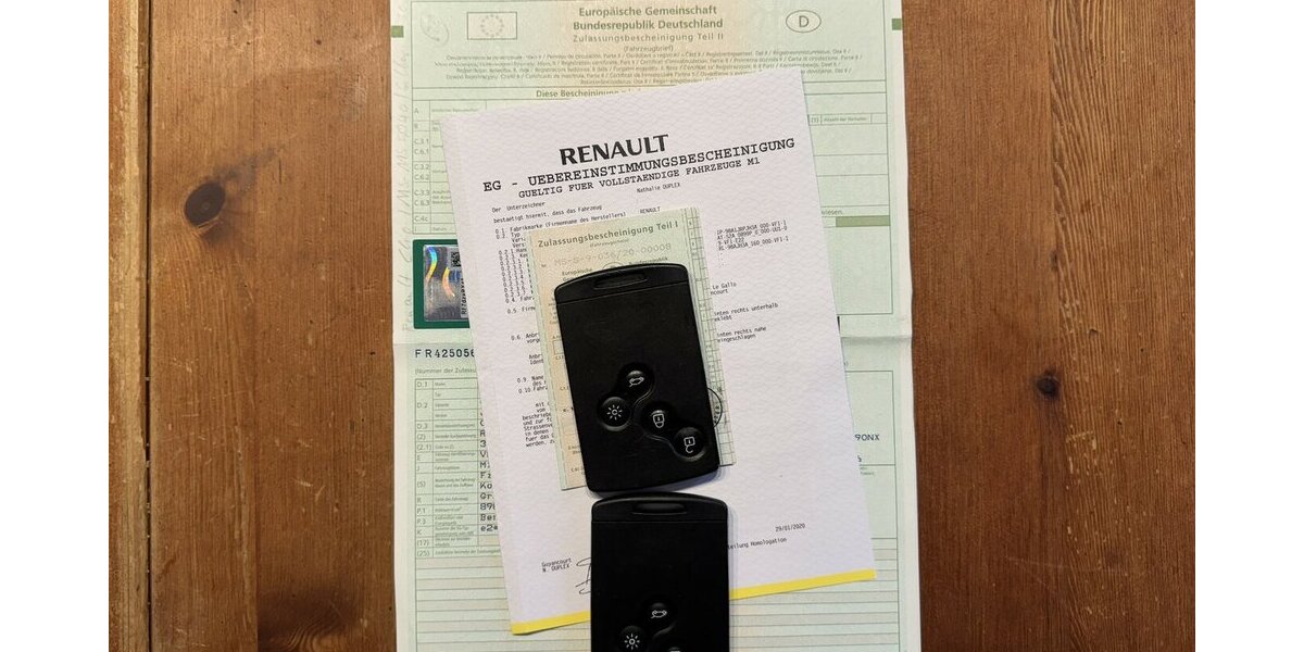 Renault Clio GT Bose Klima Navi ServNeu GARANTIE 8.000km 7.943 km 13.500 &euro; Erftstadt 50374