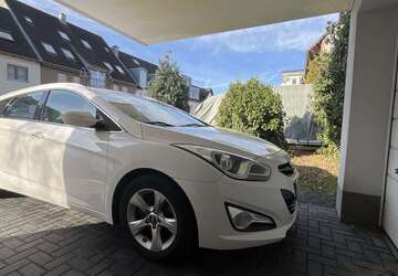 Hyundai i40 185.000 km 7.500 &euro; Troisdorf 53842