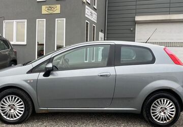 Fiat Grande Punto 140.000 km 2.450 &euro; Euskirchen 53881