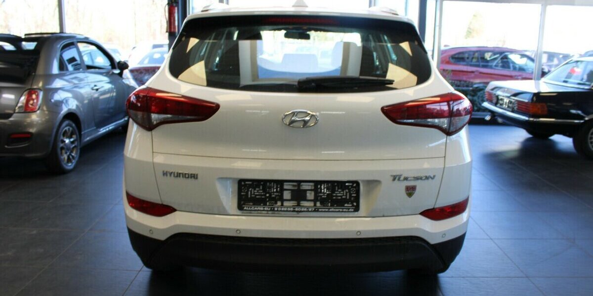 Hyundai Tucson Blue 1.6 GDI 2WD - Navi - 111.482 km 12.980 &euro; Euskirchen 53881