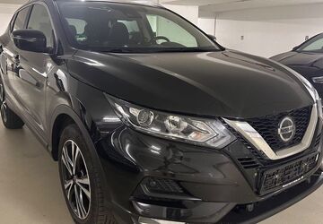 Nissan Qashqai 77.172 km 14.990 &euro; Bad Neuenahr 53474
