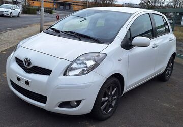 Toyota Yaris 128.058 km 4.400 &euro; Meckenheim 53340