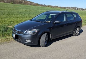 Kia ceed Sportswagon 198.550 km 4.800 &euro; Königswinter 53639