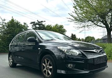 Hyundai i30 199.000 km 2.490 &euro; Hürth 50354