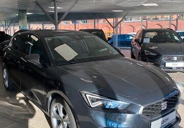 Seat Leon 12.300 km 26.200 &euro; Köln 50677