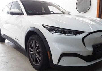 Ford Mustang Mach-E 66.192 km 27.500 &euro; Eitorf 53783