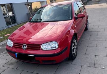 VW Golf 151.312 km 1.750 &euro; Bonn 53119