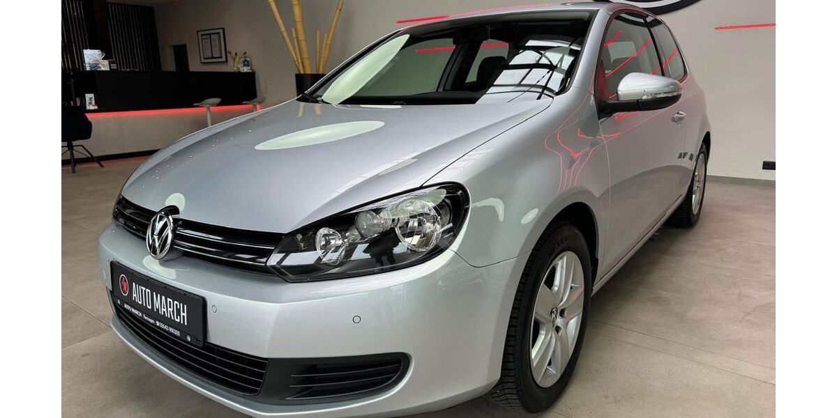 VW Golf 14.913 km 11.480 &euro; Remagen 53424