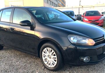 VW Golf 199.000 km 4.499 &euro; Bonn 53227