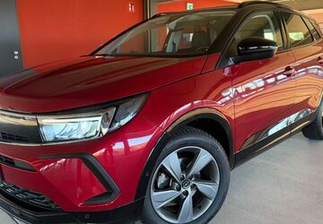 Opel Grandland (X) 32.200 km 19.900 &euro; Troisdorf 53840