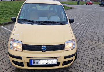 Fiat Panda 100.000 km 1.350 &euro; Köln 51103