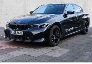 BMW 330 4.500 km 62.980 &euro; Köln Süd 50968