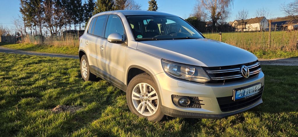 VW Tiguan 68.100 km 12.200 &euro; Königswinter 53639