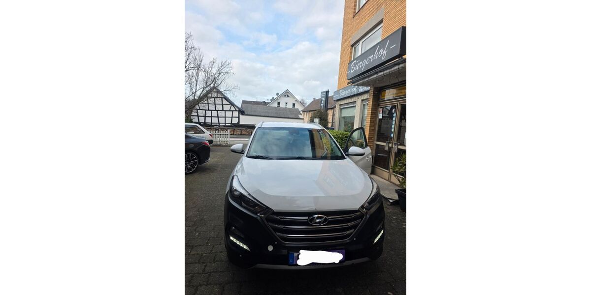 Hyundai TUCSON 210.000 km 13.000 &euro; Köln 51109