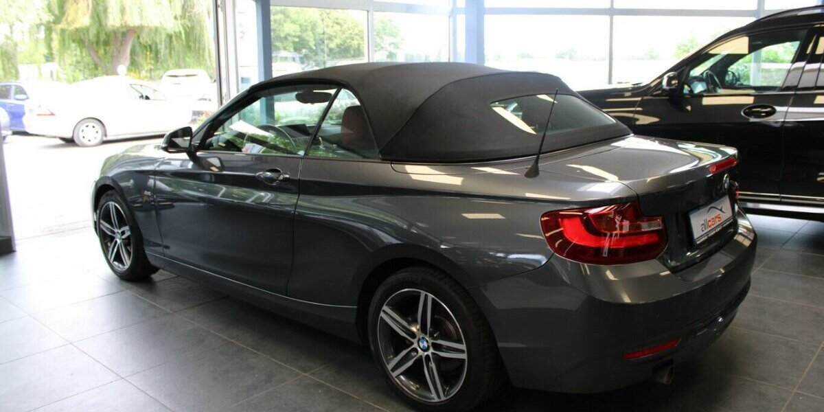 BMW 218 218i Cabrio Sport Line 59.960 km 17.980 &euro; Euskirchen 53881