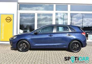 Hyundai i30 33.050 km 13.700 &euro; Grafschaft-Ringen 53501