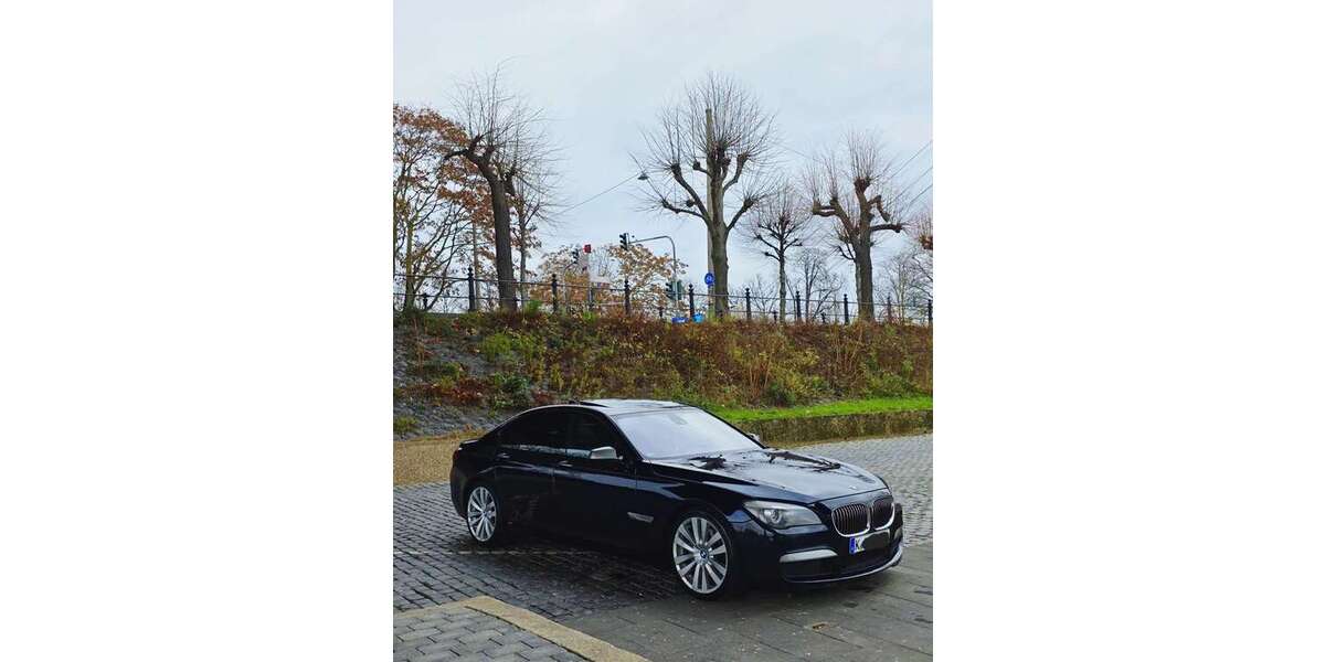 BMW 740 213.000 km 15.300 &euro; Köln 51109