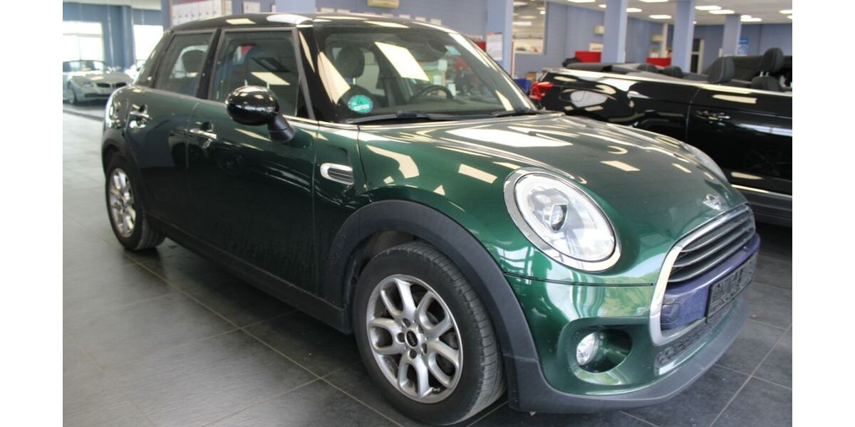 Mini Cooper 105.296 km 11.980 &euro; Euskirchen 53881