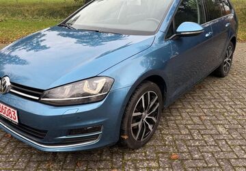 VW Golf 55.000 km 16.490 &euro; Kircheib 57635