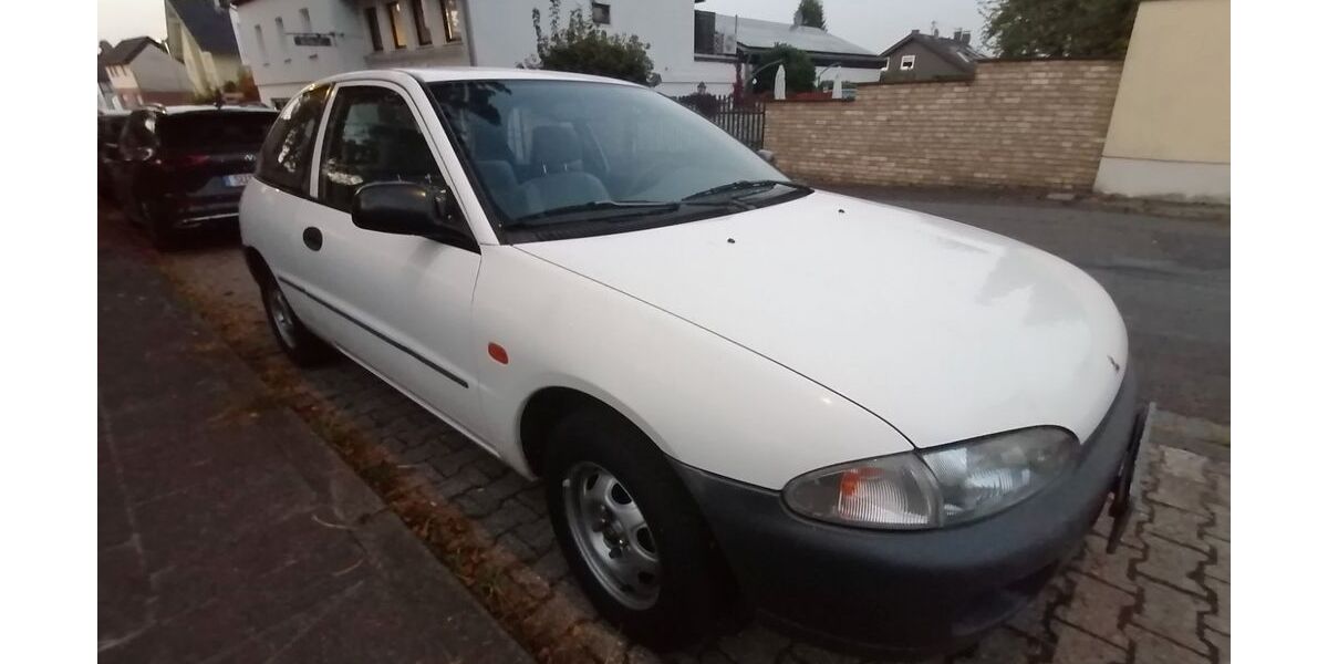 Mitsubishi Colt 150.600 km 550 &euro; Bornheim 53332