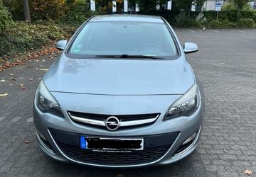 Opel Astra 114.000 km 5.199 &euro; Köln 50823