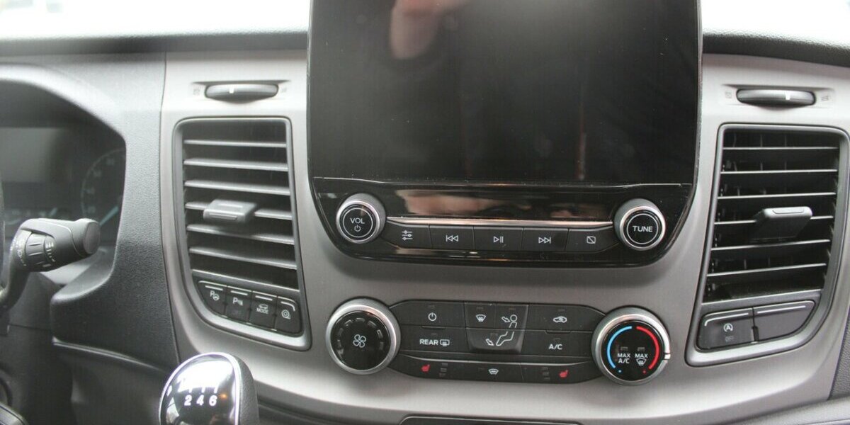 Ford Transit Custom 320 L1H1 Neuer Motor 191.124 km 19.980 &euro; Euskirchen 53881